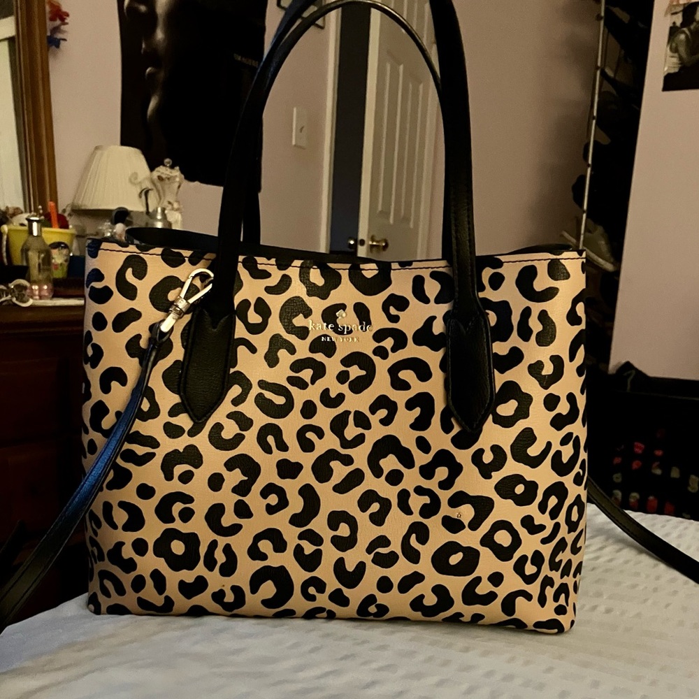 Like new Kate Spade Cheetah Print Handbag/Crossbody